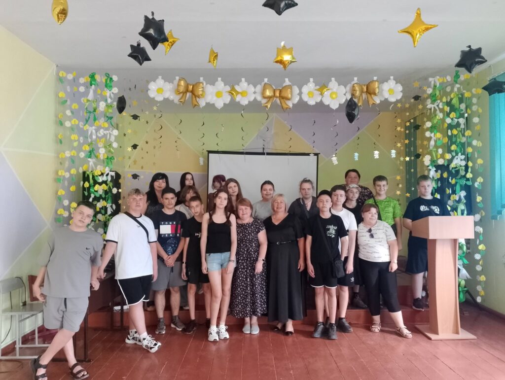 Пліч-о-пліч: згуртовані громади