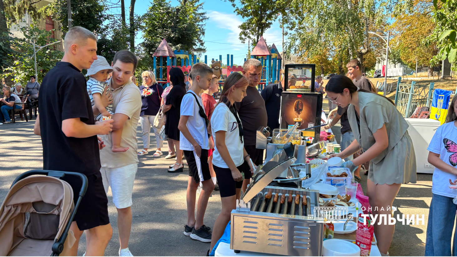 Благодійний ярмарок