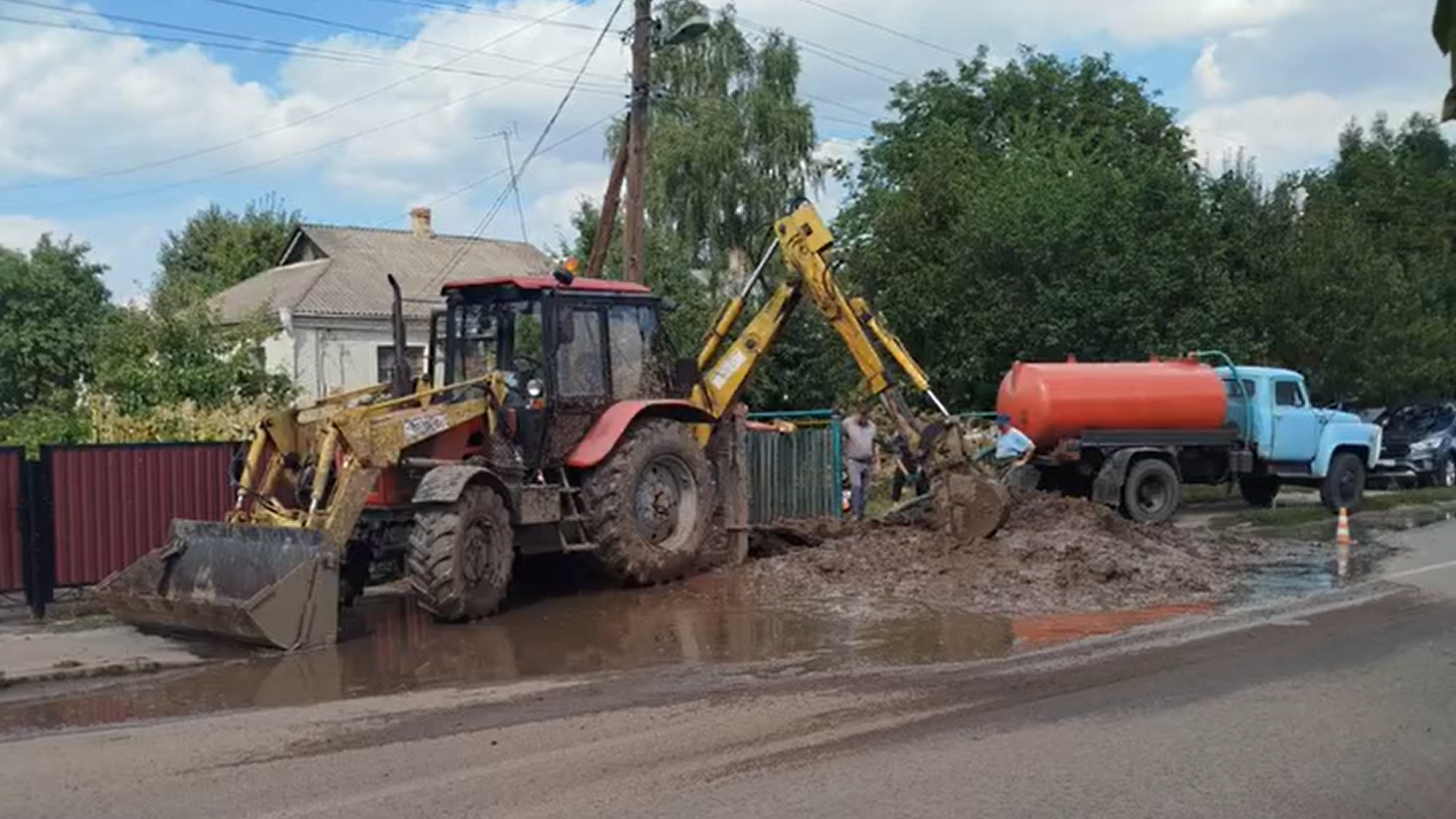 ремонт водогону в Мазурівці