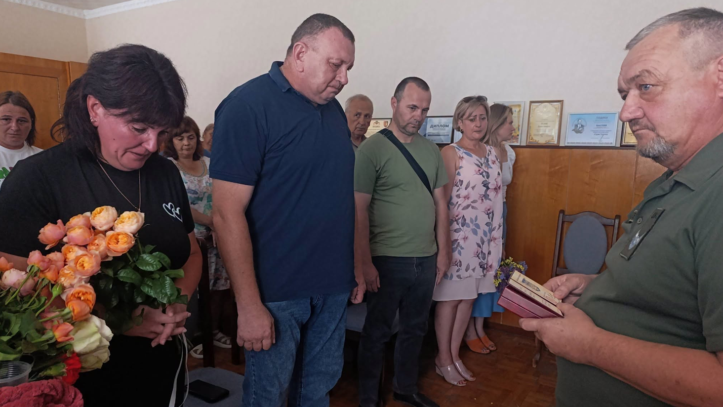 Вручення ордена посмертно рідним Героя